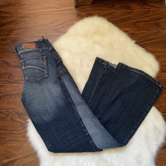 Gently used low rise jeans in size 7/8 - Picture 4 of 9